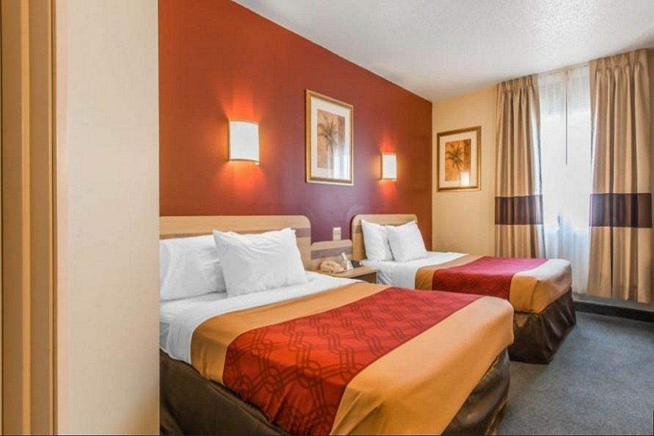 Red Roof Inn Johnstown Exterior foto